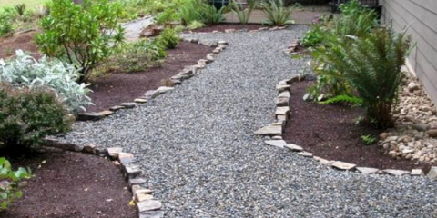 Jak si svépomocí vyrobit cestičky ze žulových promítání v zemi